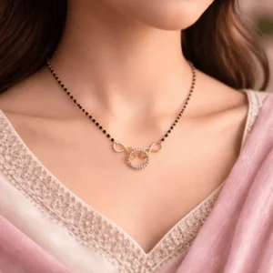 Stylish Circular Link Mangalsutra Necklace for Women – Black Bead Chain with Modern Circular Pendant